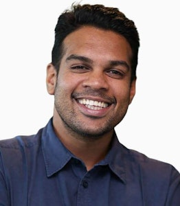 Rohit Chandra Mouli wo background